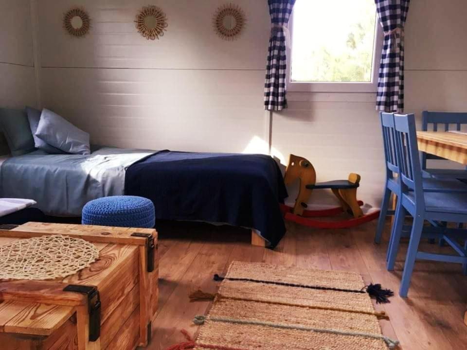 Miodowy Zakatek Caloroczne Domki I Pokoje Przy Suntago, Deepspot, Pyszne Sniadania, Grill, Ognisko Mszczonow Luaran gambar